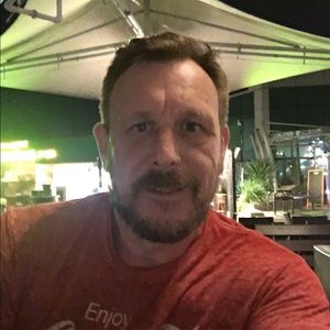 Meet your Posher, Wayne